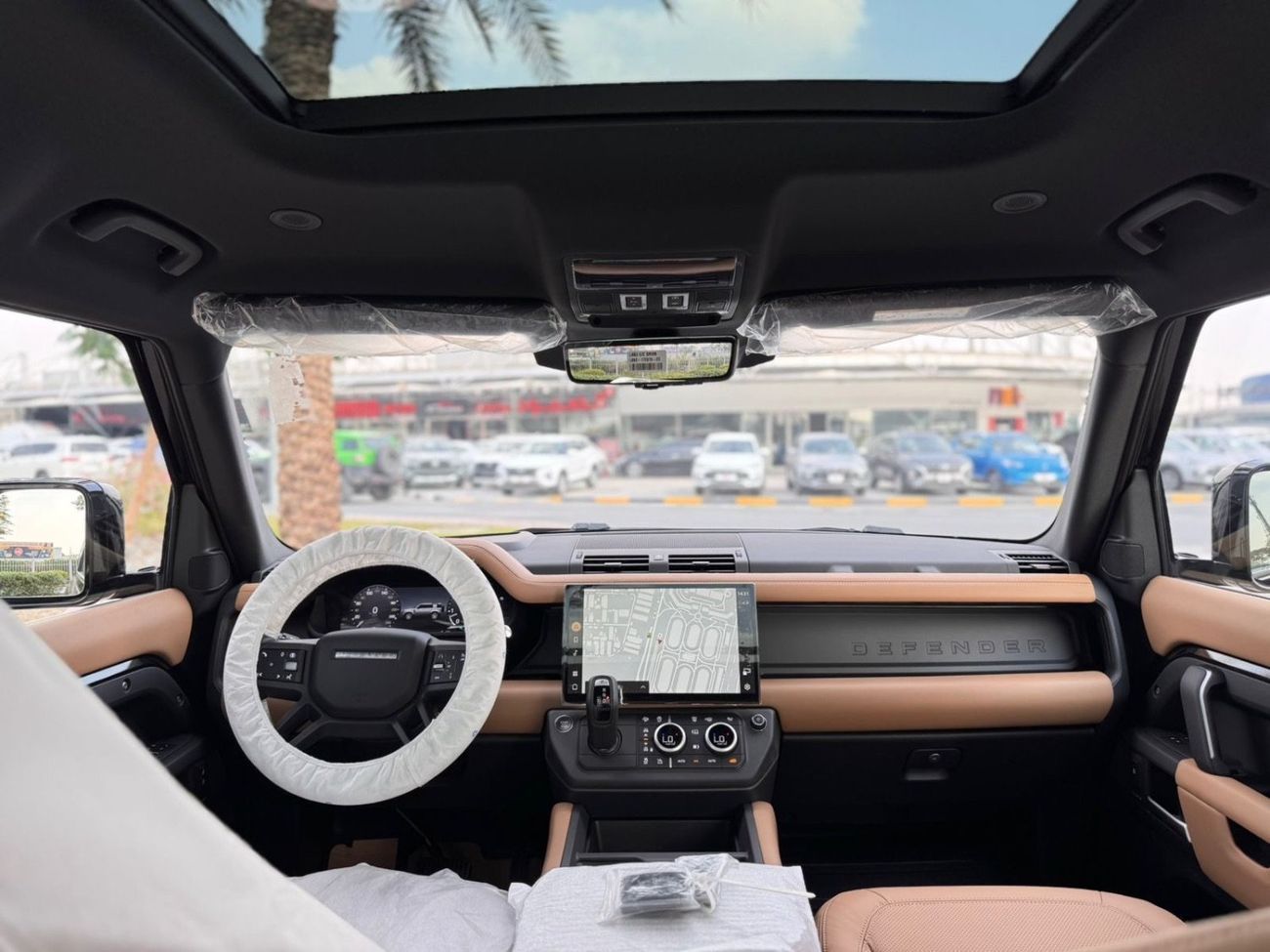 لاند روفر ديفندر  DEFENDER X DAYNAMIC HSE P 400