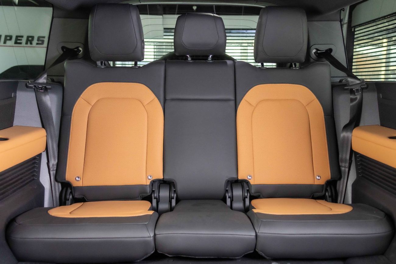 لاند روفر ديفندر 130 SE P400 X Dynamic (7 Seater)