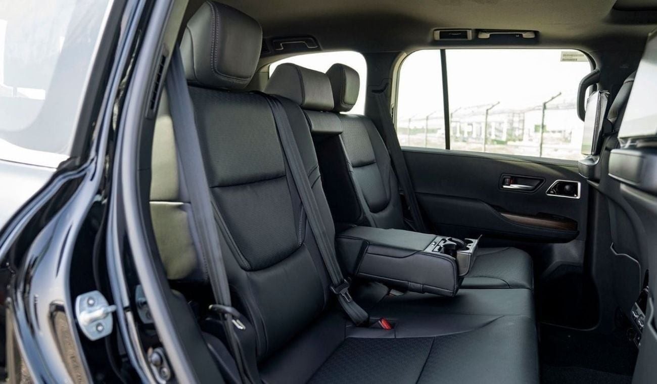 Toyota Land Cruiser TOYOTA LANDCRUISER LC 300 VX 3.5 PETROL TWIN TURBO