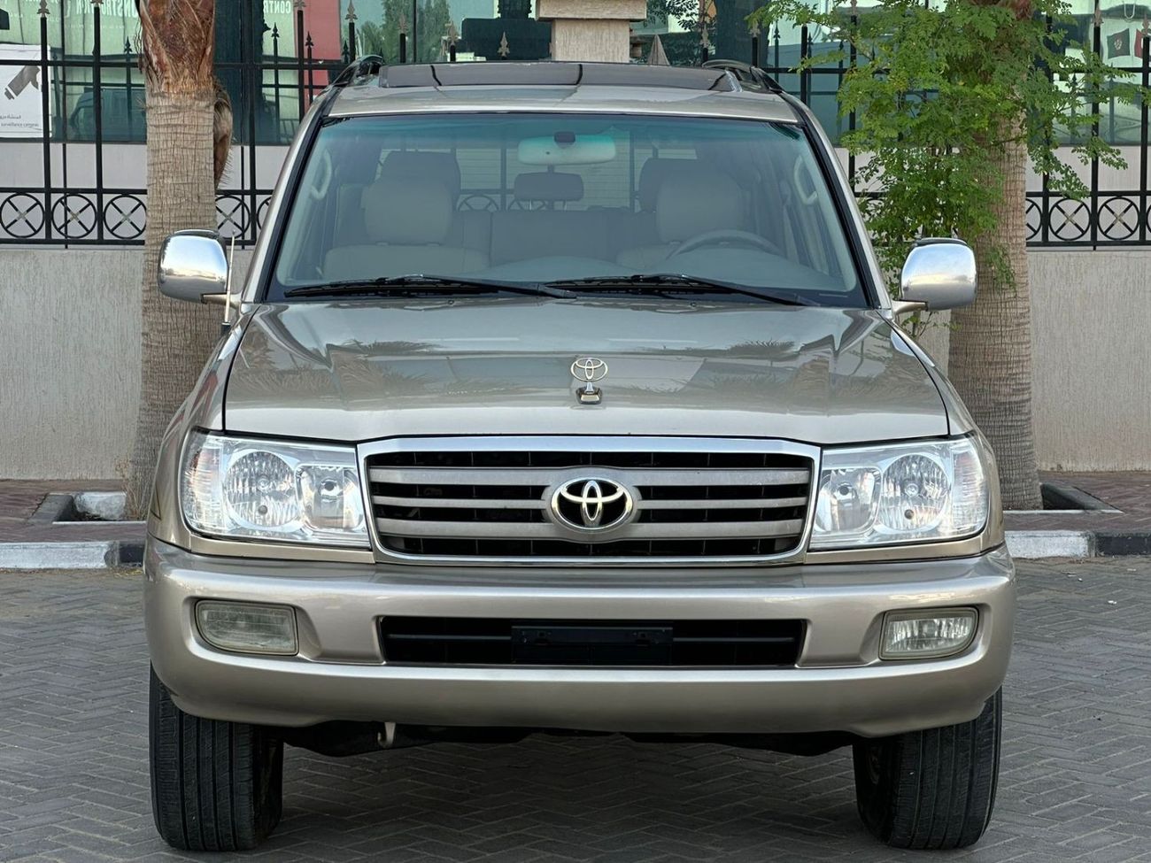 Toyota Land Cruiser تويوتا لاندكروزر GXR V6 خليجي 2004