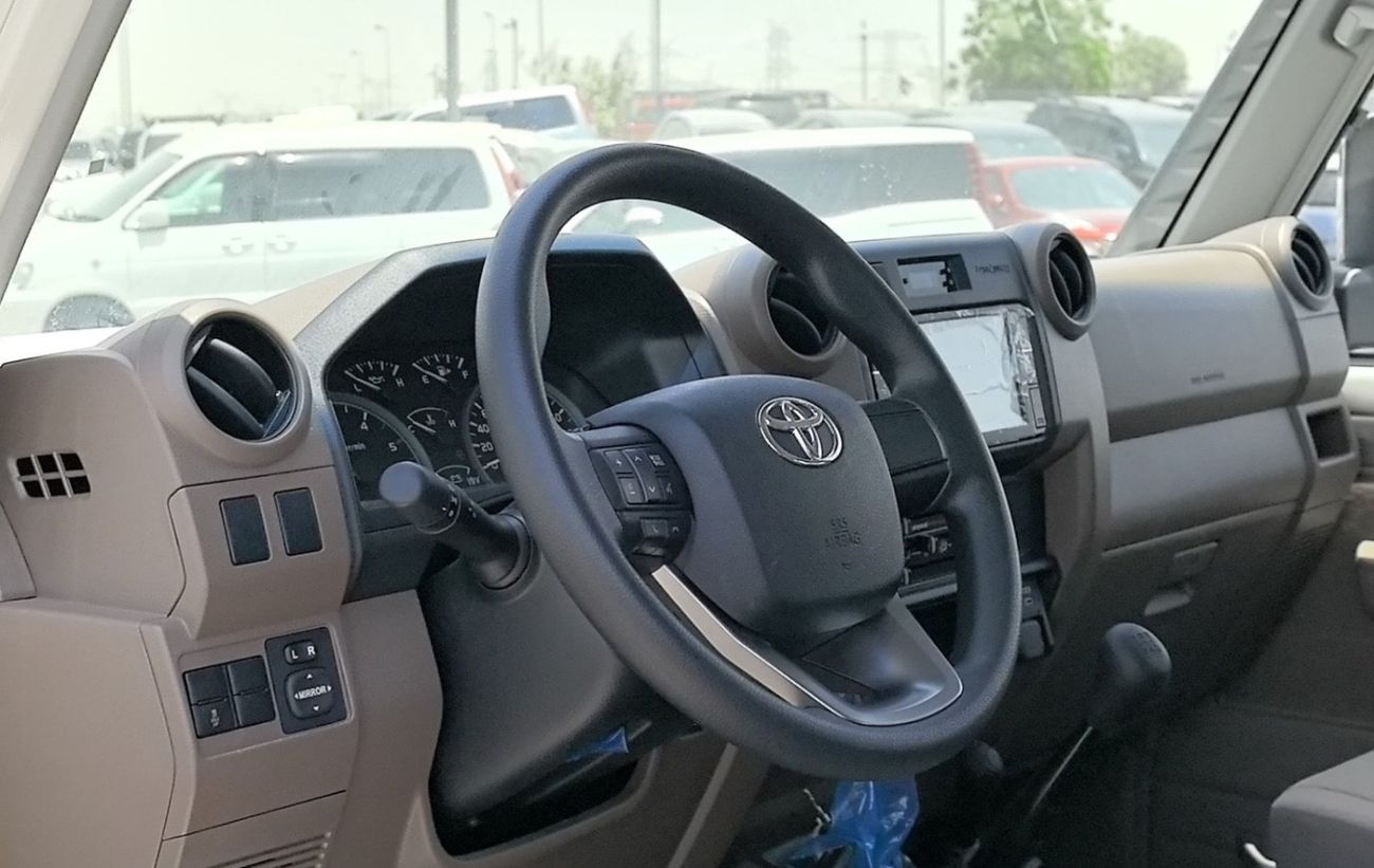 تويوتا لاند كروزر 70 Std 4.5L 4WD