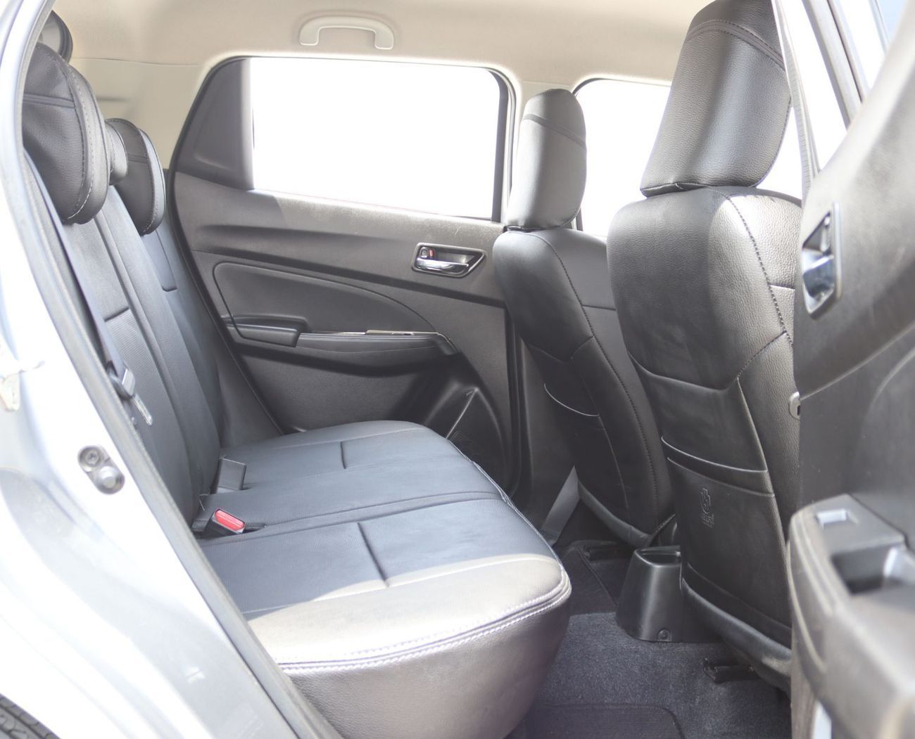 Suzuki Swift GL 1.2L Suzuki Swift 2020 model, GCC, accident-free, excellent condition, 102,000 km, 1200 cc engine