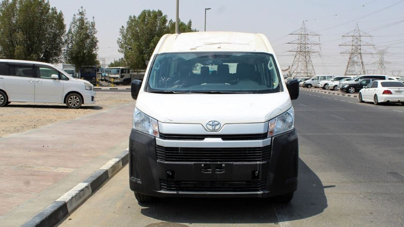 Toyota Hiace TOYOTA HIACE 2.8L COMMUTER MT 2023 HR