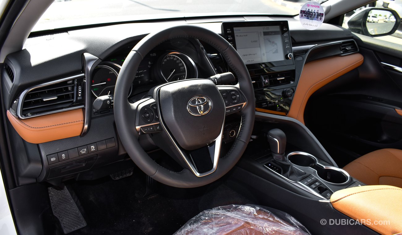 Toyota Camry Lumiere  2.5L Hybrid