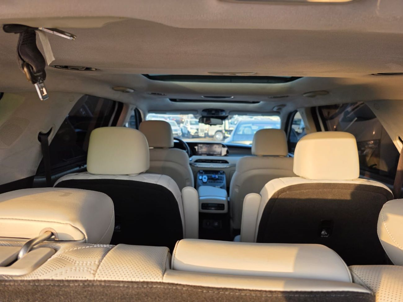 Hyundai Palisade 2021 Model Calligraphy Two sunroof and 360 camera