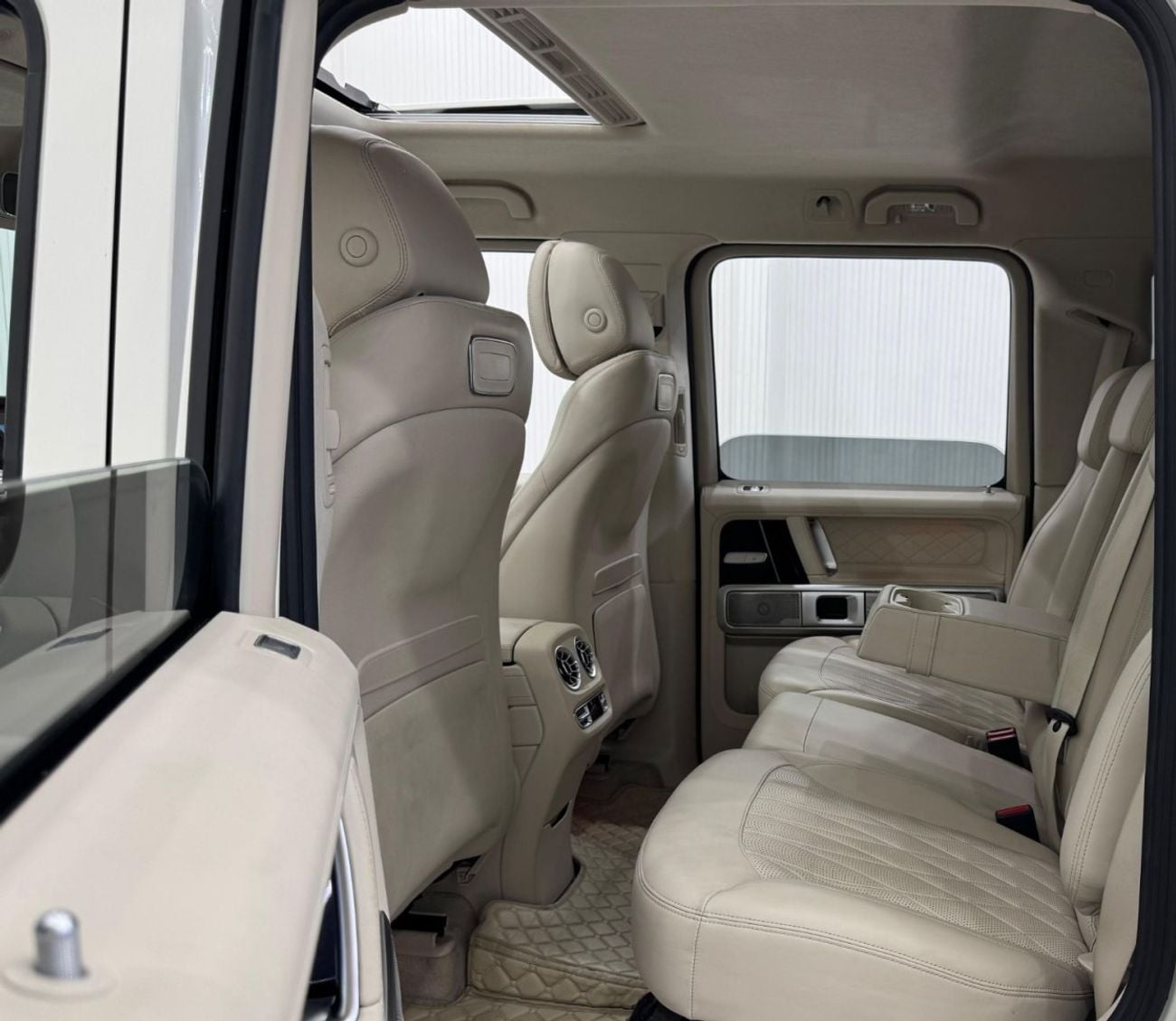 Mercedes-Benz G 63 AMG Std 4.0L 2021 Mercedes-Benz G63 AMG, Agency Warranty Till 2026, Full Service History, GCC