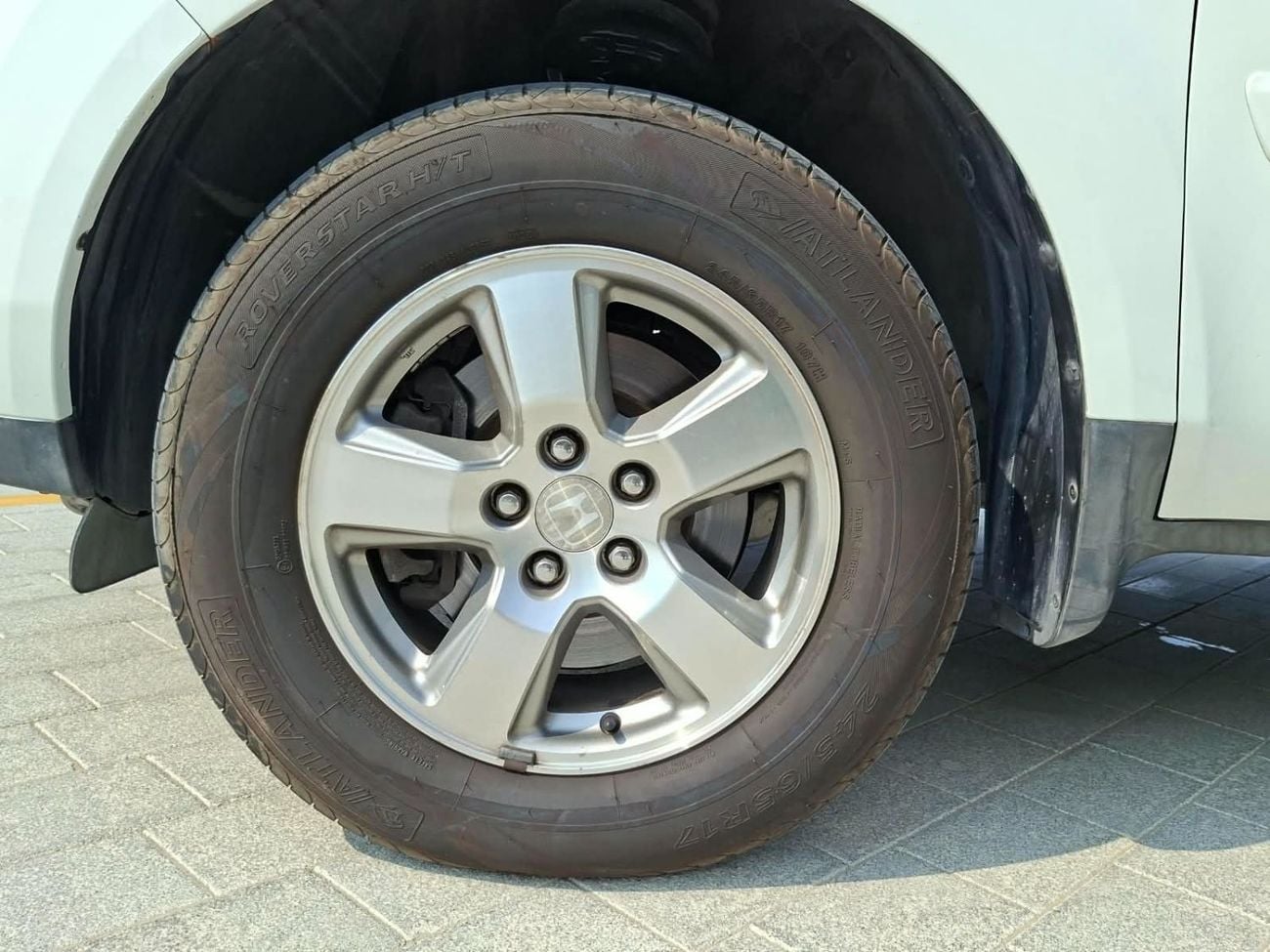 هوندا بايلوت EX