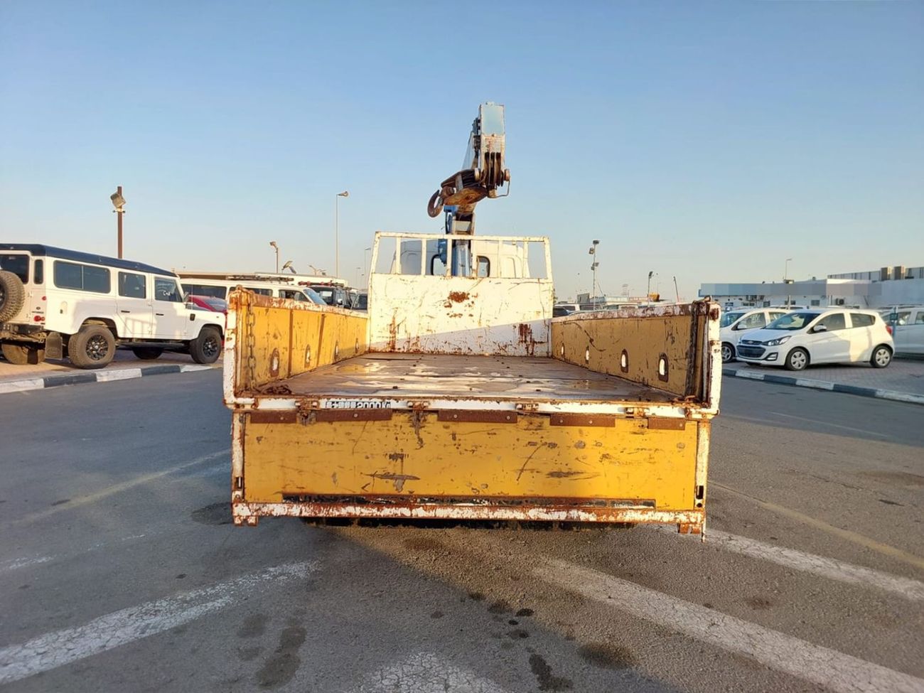 Mitsubishi Fuso Canter MITSUBISHI CANTER TRUCK RHD 1994 MODEL 4.2 L DIESEL MANUAL(PM00222)