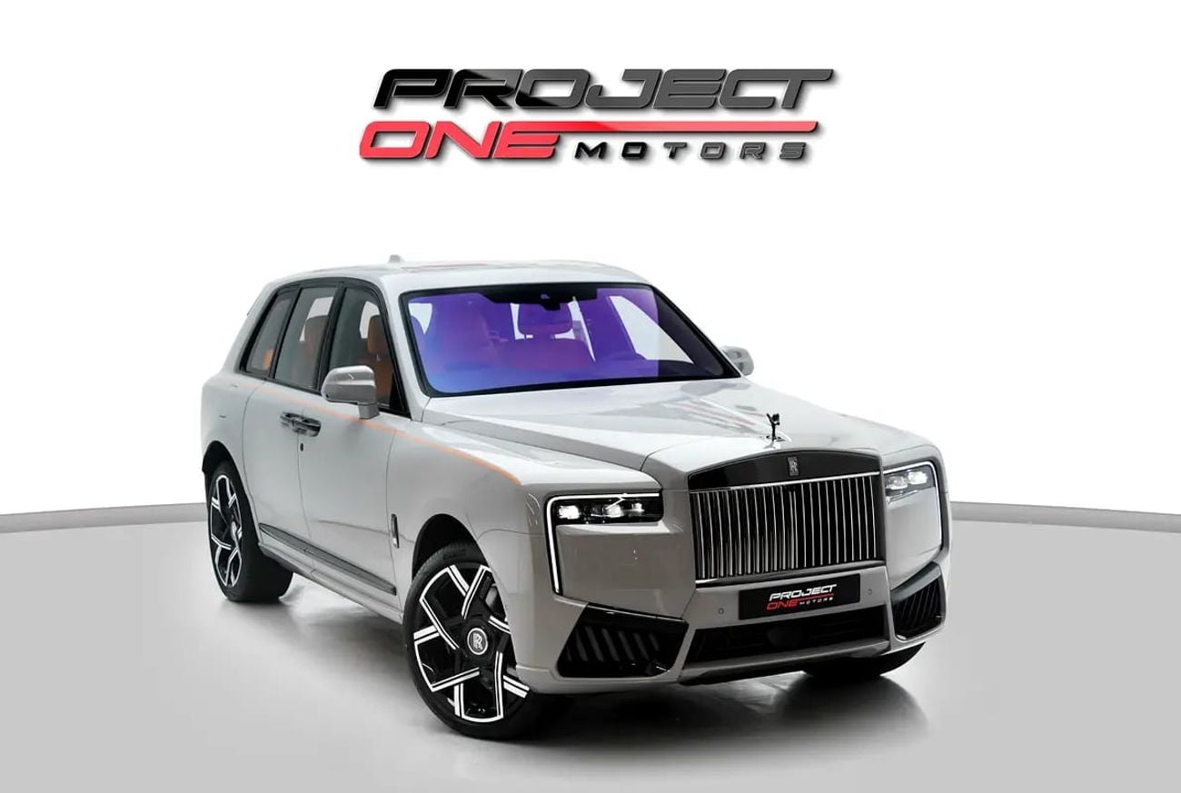 Rolls-Royce Cullinan BLACK BADGE WITH WARRANTY AND SERVICE CONTRACT