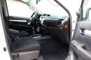 Toyota Hilux 2022 Toyota Hilux 4x4 DC 2.4 HI SR5 - White Pearl inside Black