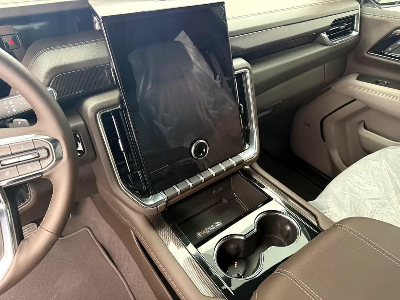 GMC Yukon Elevation - GCC Specs - Brand New!