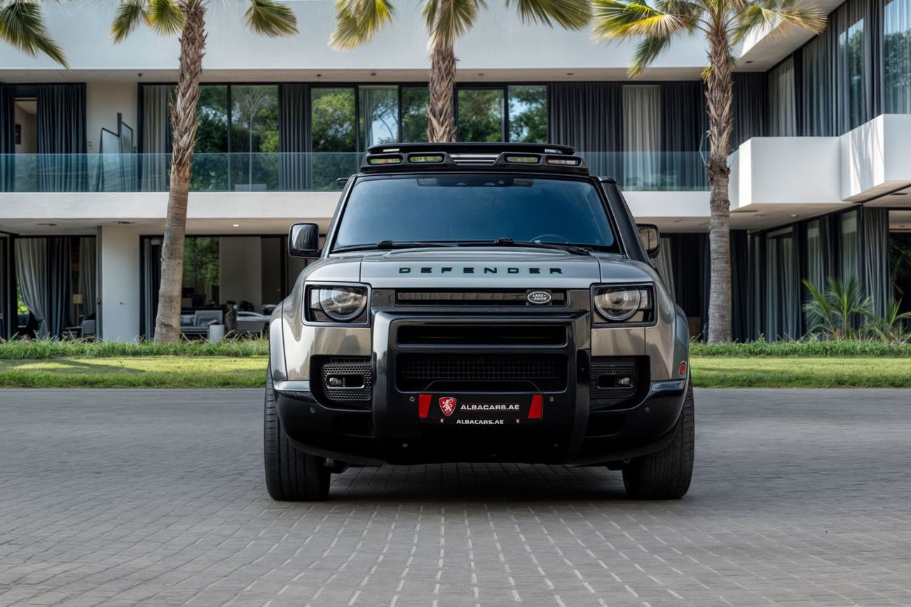 لاند روفر ديفندر 4,896 P.M  | 0% Downpayment | HSE P400 || IMMACULATE!