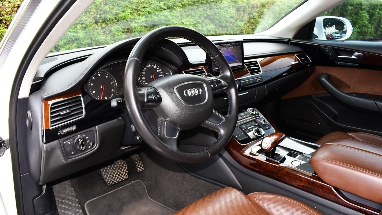 Audi A8 4.2 Quattro