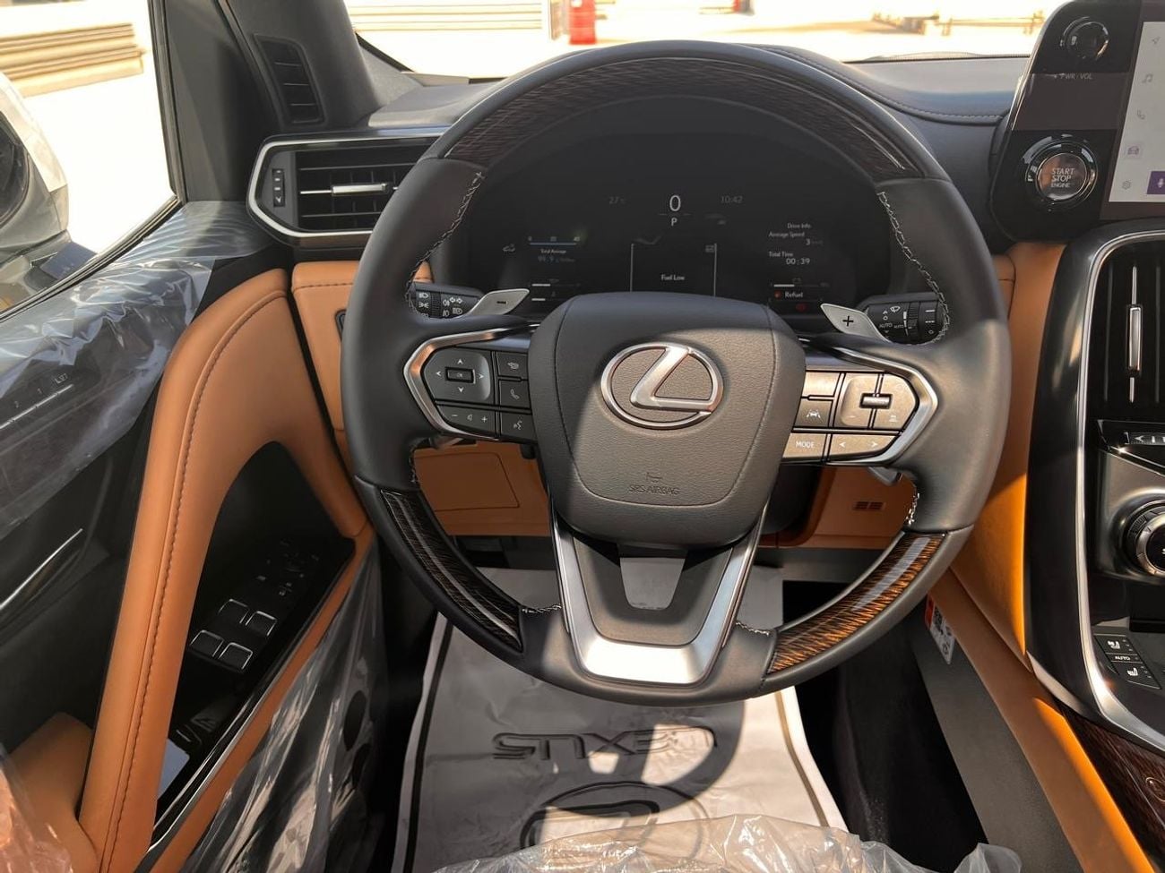 لكزس LX 600