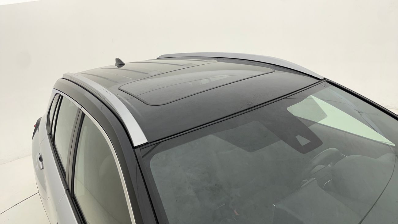 Toyota Corolla Cross GLI 1.8 | Zero Down Payment | Home Test Drive