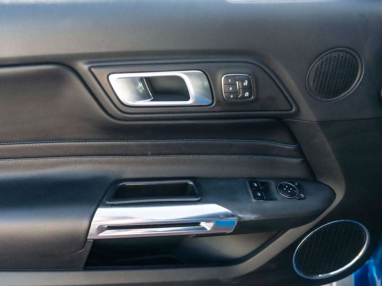 Ford Mustang GT PREMIUM