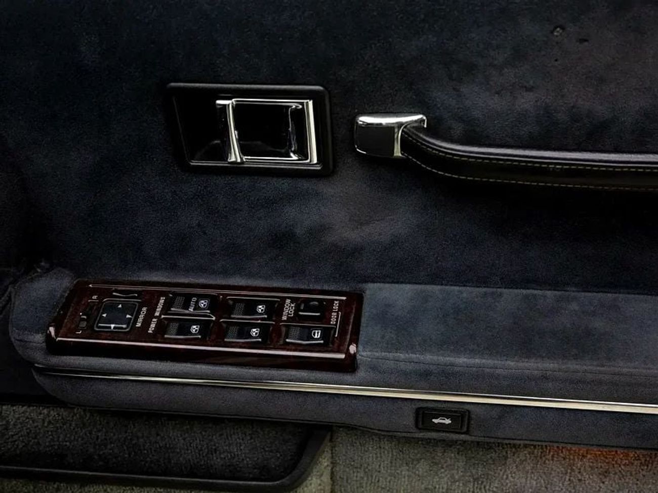 Mitsubishi Debonair Royal AMG( 1 of 313 made worldwide)