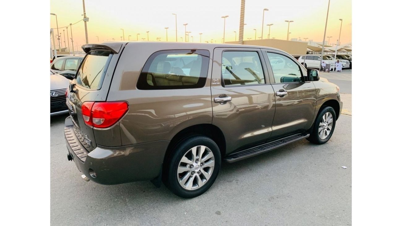 Toyota Sequoia