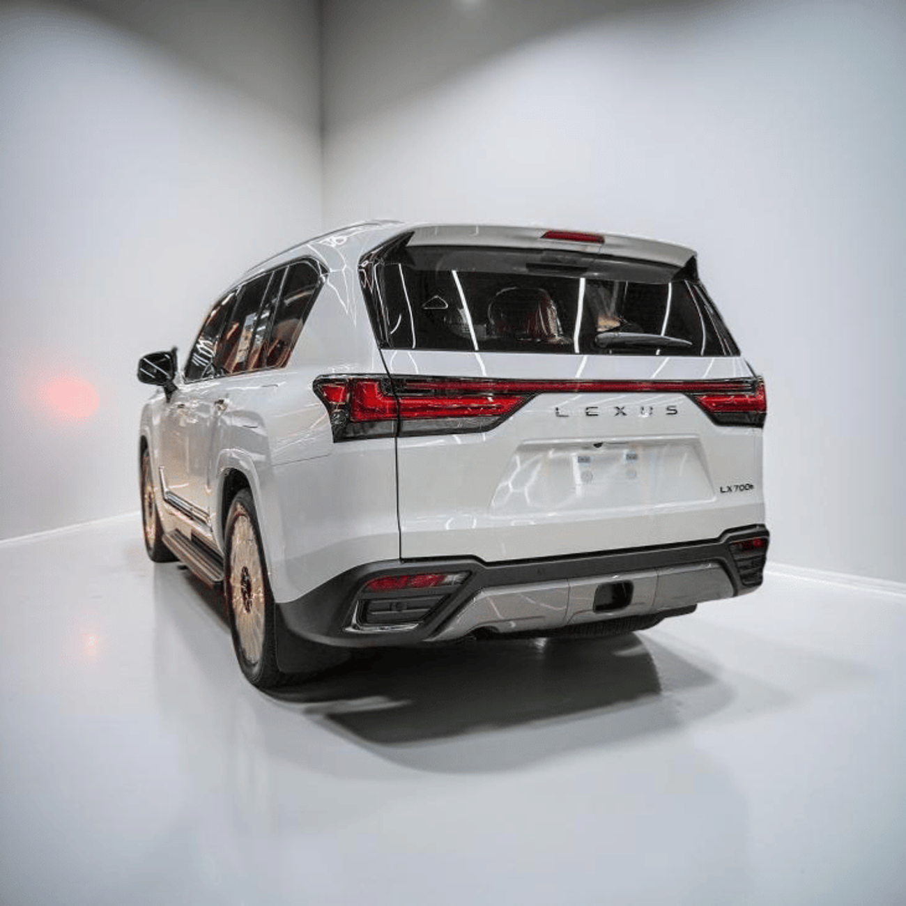 Lexus LX 700h 3.5 vip fully loaded