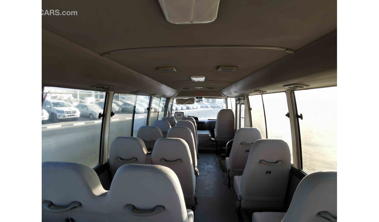 Toyota Coaster 2.7L Petrol, 30 seats, clean interior and exterior (CODE # TC02)