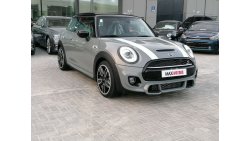 ميني كوبر إس WITH FULL JCW BODY KIT FROM IN AND OUT WITH WARRANTY AND SERVICE FROM MINI DEALERSHIP