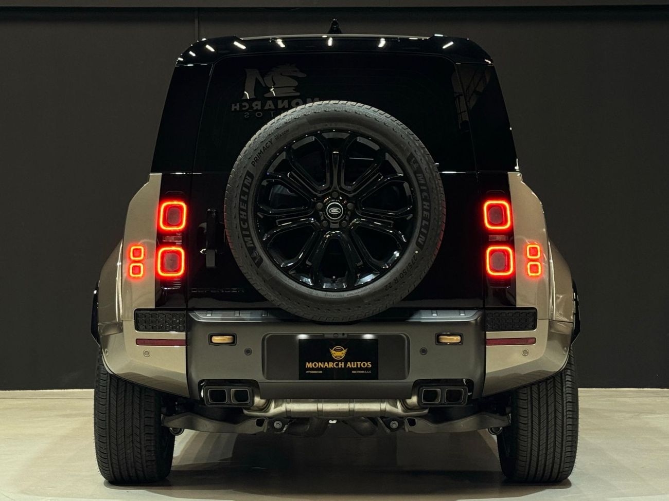 Land Rover Defender 110 P635 OCTA V8