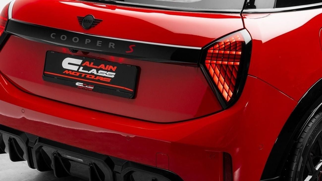 ميني كوبر إس JCW - 2025 - GCC - Under Warranty and Service Contract