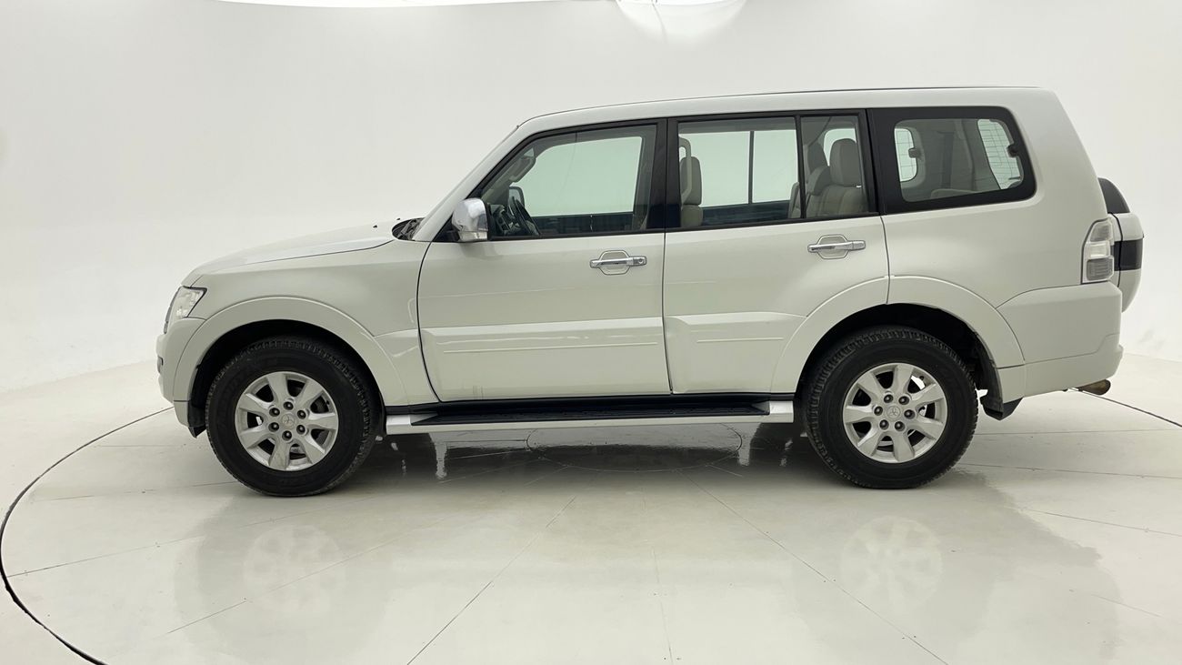 Mitsubishi Pajero GLS BASE 3.5 | Zero Down Payment | Free Home Test Drive