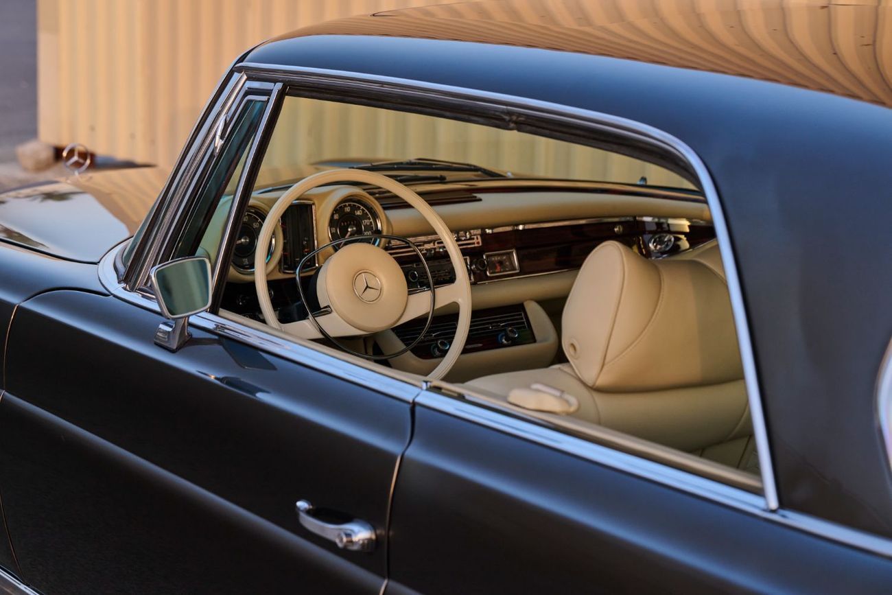 Mercedes-Benz 280 SE 3.5 Coupe W111