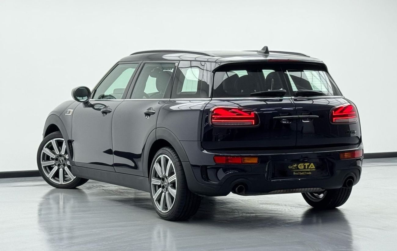 Mini Clubman S 2.0L 2022 Mini Clubman S, 2026 Mini Warranty, 2027 Mini Service Pack, Excellent Condition, GCC
