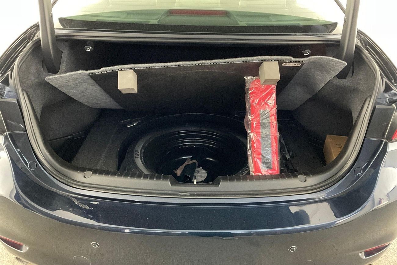 ميتسوبيشي آوتلاندر Premium - Launch Edition | شامل الضمان | 0 ﺪﻔﻋﺓ ﺃﻮﻟﻯ