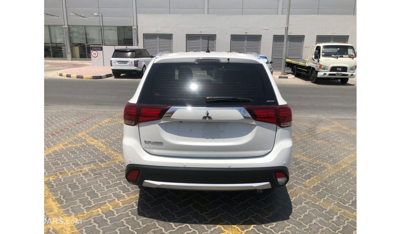 Mitsubishi Outlander GCC