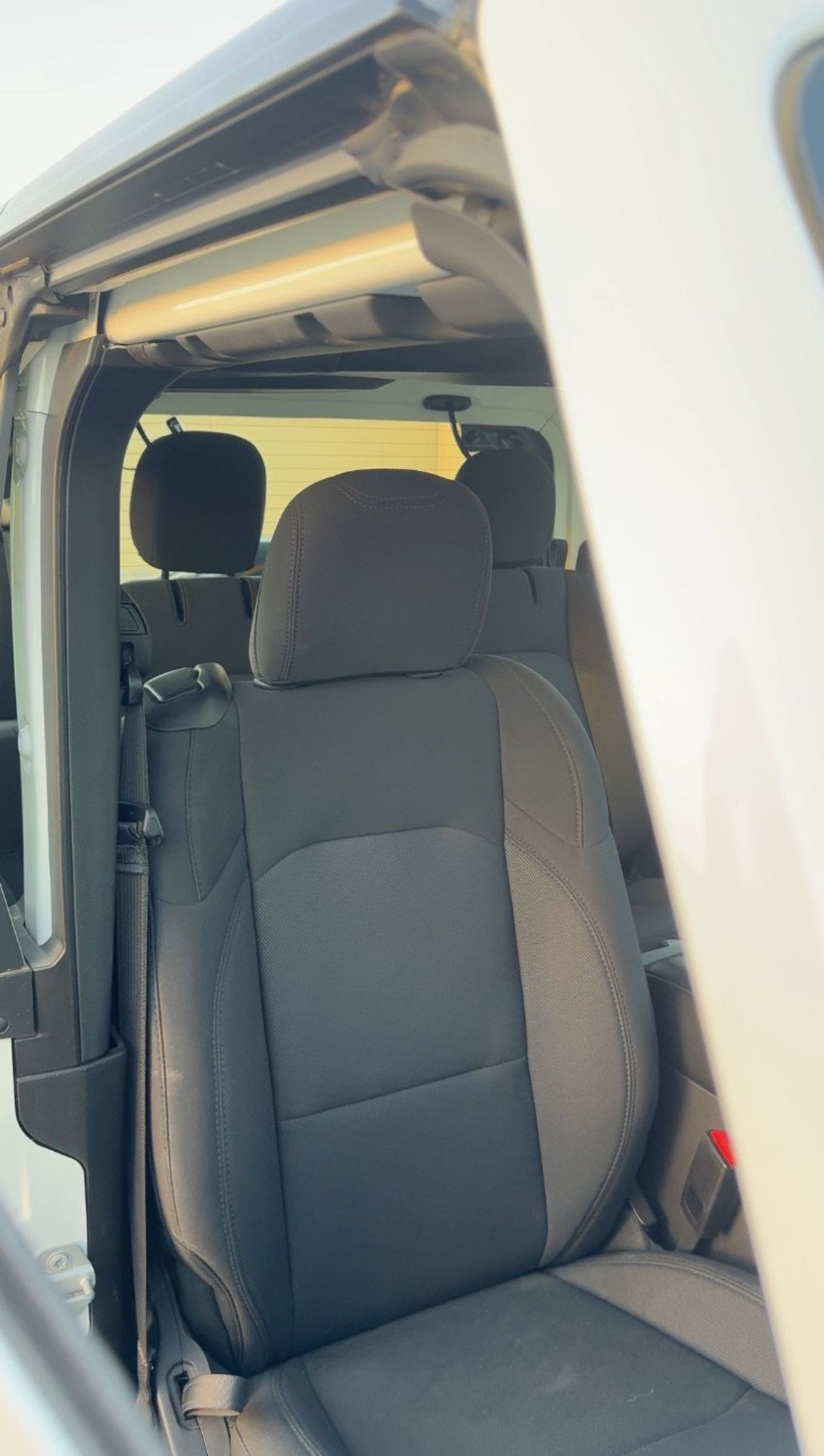 Jeep Wrangler 2022 Jeep Wrangler Sport • American Specs  3,000 km • 3.6L V6 (3604cc)