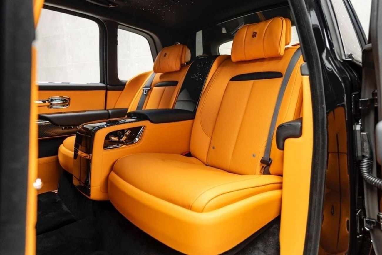 رولز رويس كولينان 2025 | Brand New | Black Badge | Full Options | GCC Specs | Agency Warranty & Service