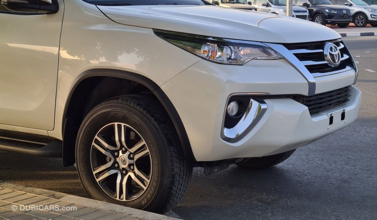 Toyota Fortuner Toyota Fortuner GXR V6 2018 GCC Perfect Condition Low Mileage