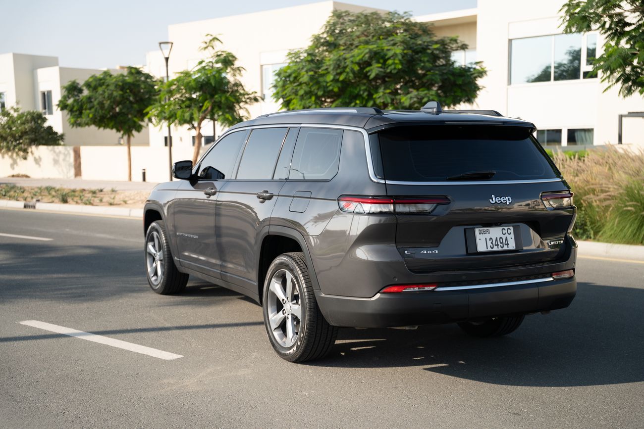 جيب جراند شيروكي