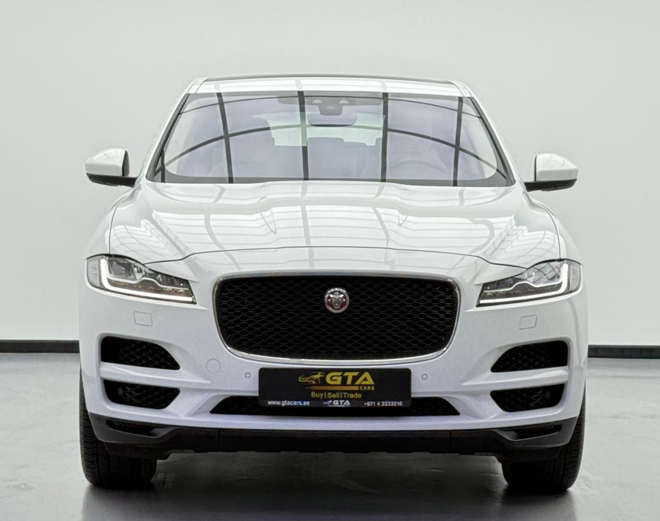 جاكوار F بيس 2019 Jaguar F-Pace 25T, Warranty, Full Jaguar Service History, Excellent Condition, GCC
