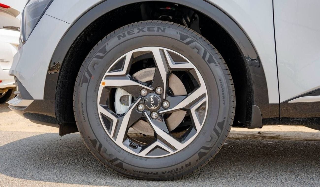 كيا سبورتيج 2025 Kia Sportage Full option 1.6L petrol