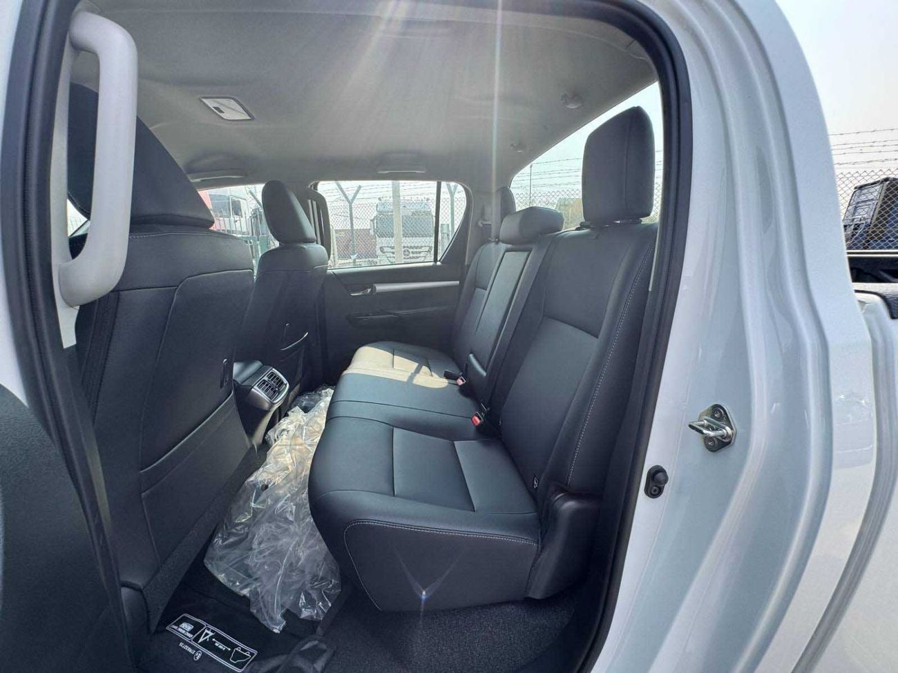 Toyota Hilux 2025 TOYOTA RIGHT HAND DRIVE HILUX TOP-LINE D/CAB 2.8L DIESEL BRAND NEW 0KM