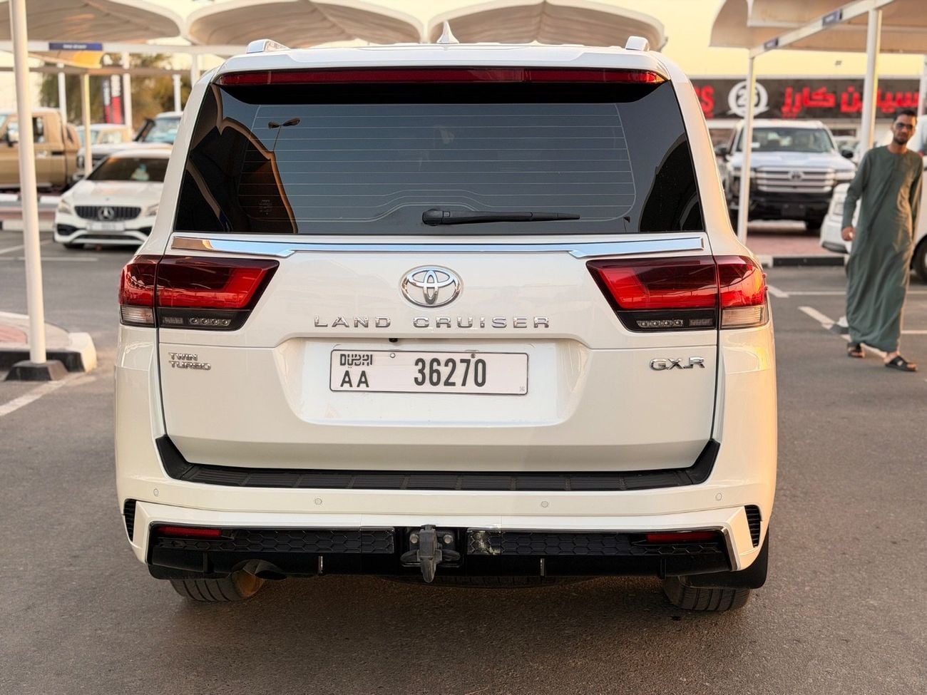 تويوتا لاند كروزر VXR 3.5L