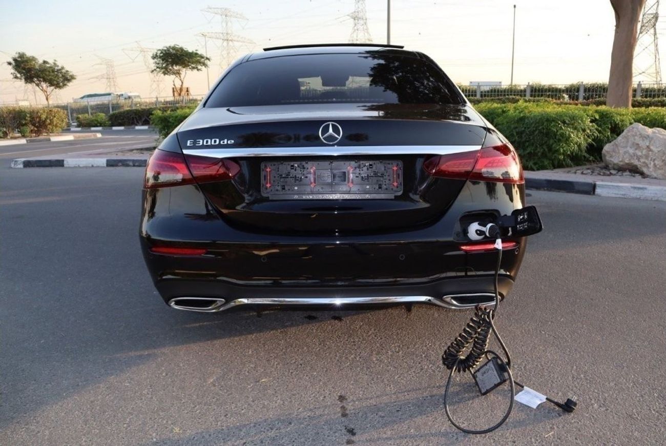 Mercedes-Benz E300 V4 Dizal Elactric