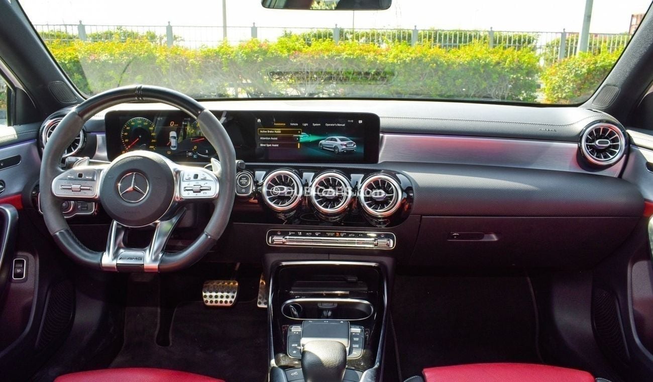 Mercedes-Benz A 35 AMG Premium Mercedes A35 AMG / 2021 / USA