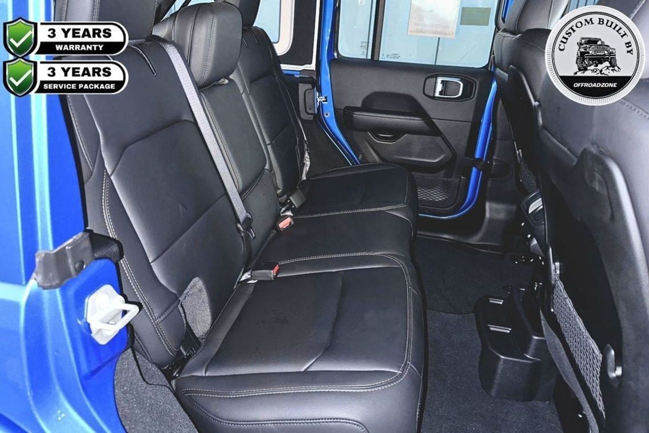 Jeep Wrangler Unlimited Sahara 2.0L A/T / 3 Years Dealer Warranty and 3 Years Service Package