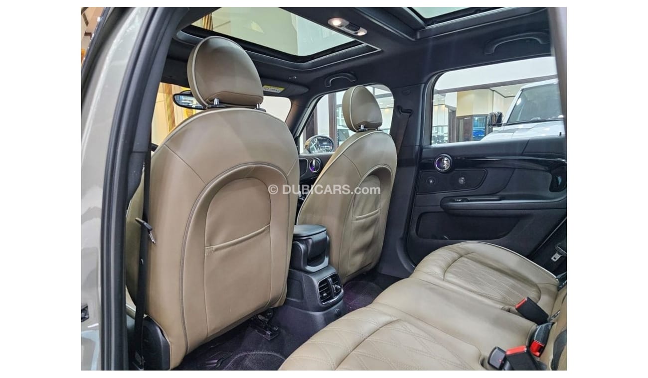 Mini Cooper S Countryman MINICOOPER COUUNTRYMAN S ALL4 2018 GCC SINGLE OWNER WITH FULL AGENCY SERVICE IN MINT CONDITION