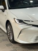 Toyota Camry (*تويوتا كامري هايبرد/ لاكجري*) *موديل* : 2025 *السعر* : 105.000 درهم  *ممشي* : صفر ك/م  (*مواصفات خ