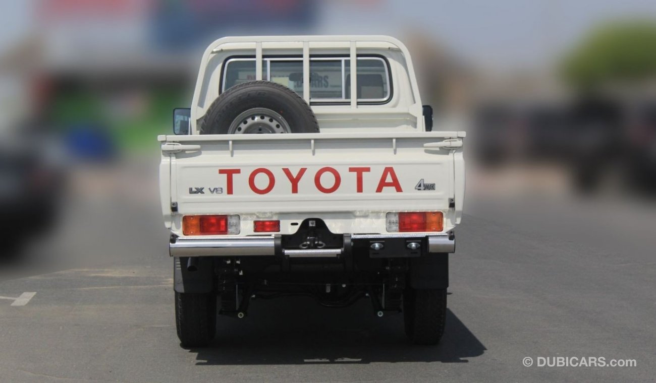 Toyota Land Cruiser Pick Up SC 4.5L V8 Diesel 2022 Model available only for export OUTSIDE gcc