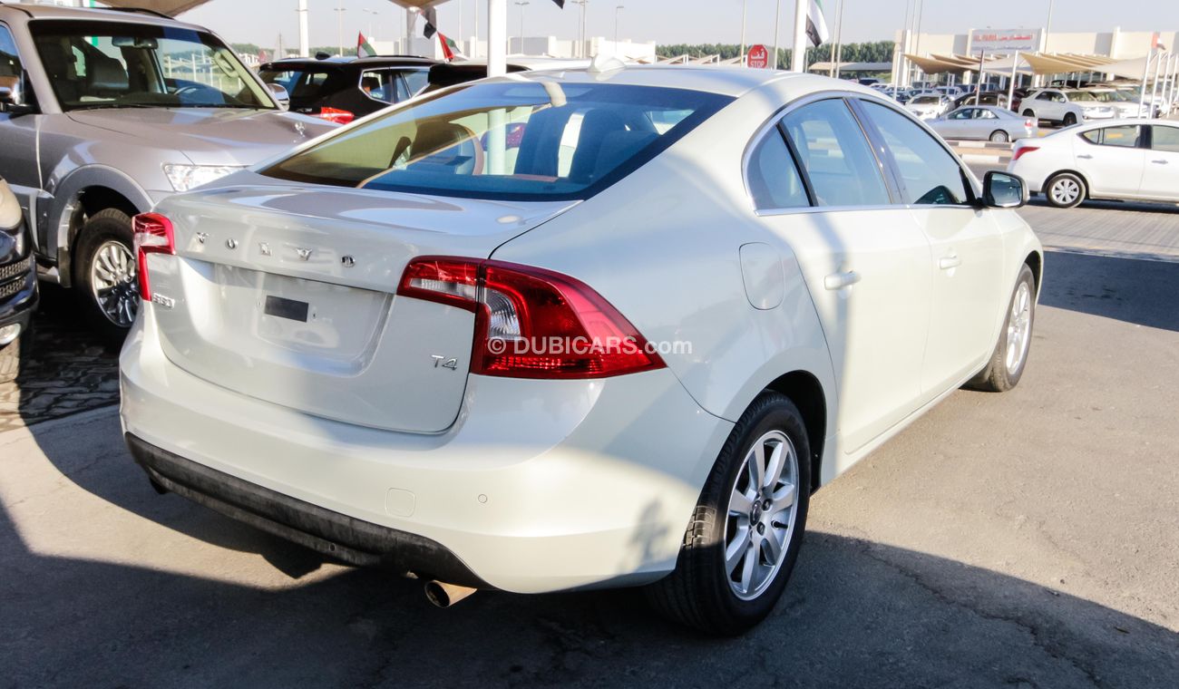 Volvo S60 T4