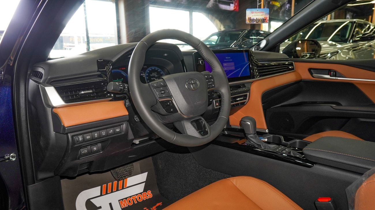 Toyota Camry Lumiere 2.5L HEV