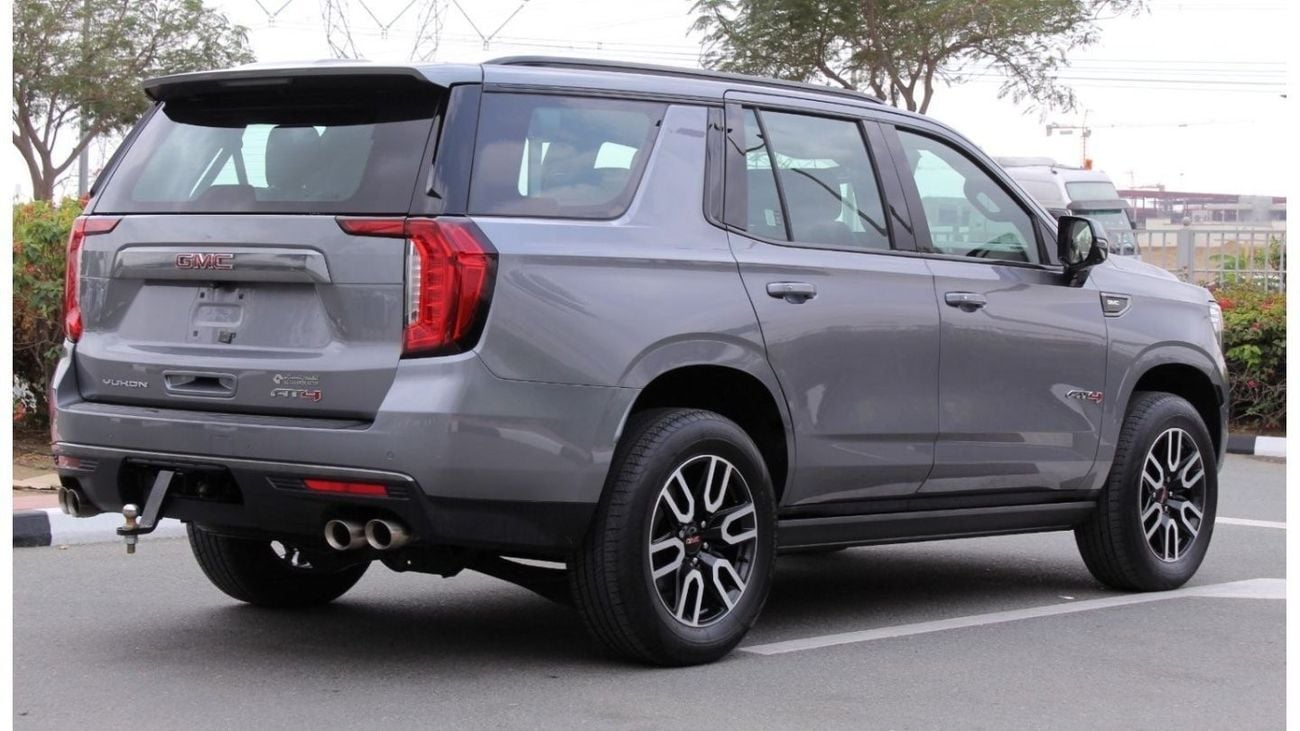 GMC Yukon GMC YUKON AT4 FULL OPTION 2021 GCC SINGLE OWNER WITH AGENCY SERVICE IN MINT CONDITION