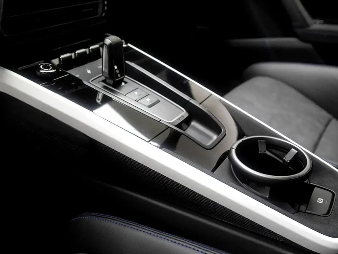 بورش 911 Dakar 3.0L (475 HP) Coupe